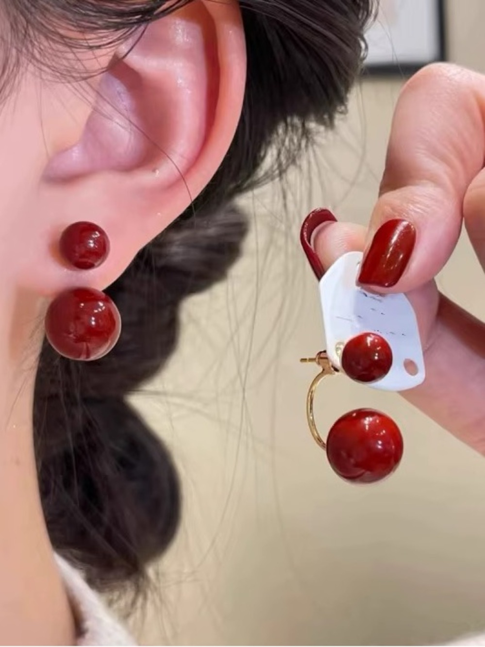 *** High Quality Classic Red Double-Ball Hoop Earrings